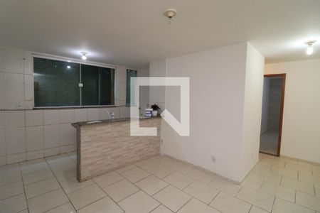 Sala de apartamento à venda com 2 quartos, 60m² em Pitangueiras, Rio de Janeiro