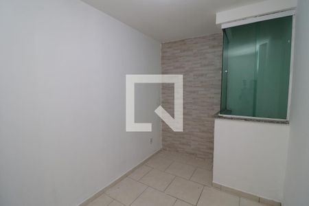 Quarto de apartamento à venda com 2 quartos, 60m² em Pitangueiras, Rio de Janeiro