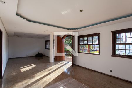 Sala de casa à venda com 4 quartos, 400m² em Bandeirantes (pampulha), Belo Horizonte