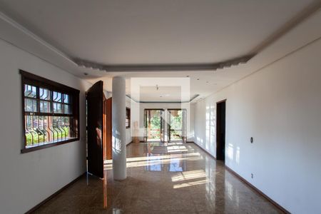 Sala de casa à venda com 4 quartos, 400m² em Bandeirantes (pampulha), Belo Horizonte