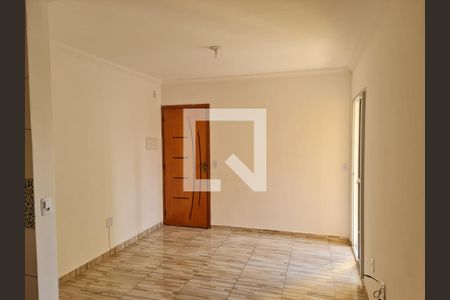 Sala de apartamento para alugar com 2 quartos, 42m² em Jardim Dona Meri, Guarulhos