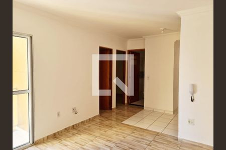 Sala de apartamento para alugar com 2 quartos, 42m² em Jardim Dona Meri, Guarulhos