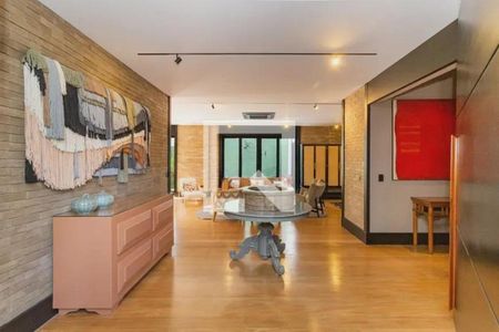 Casa à venda com 5 quartos, 431m² em Jardim Paulista, São Paulo