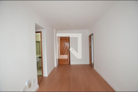 Sala de apartamento para alugar com 2 quartos, 53m² em Vila da Penha, Rio de Janeiro