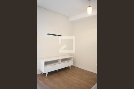 Sala de apartamento para alugar com 1 quarto, 60m² em Campo Comprido, Curitiba