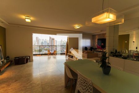 Apartamento para alugar com 3 quartos, 124m² em Água Rasa, São Paulo