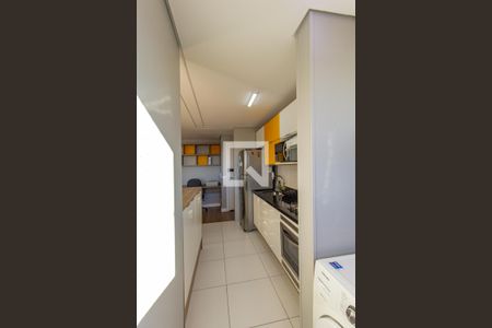 Cozinha de apartamento à venda com 2 quartos, 56m² em Fátima, Canoas