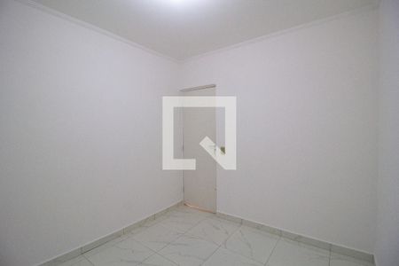 Quarto 2 de apartamento para alugar com 2 quartos, 45m² em Jardim Guadalajara, Sorocaba