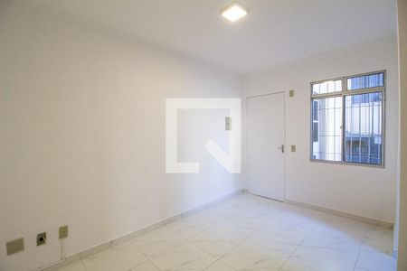 Sala de apartamento para alugar com 2 quartos, 45m² em Jardim Guadalajara, Sorocaba
