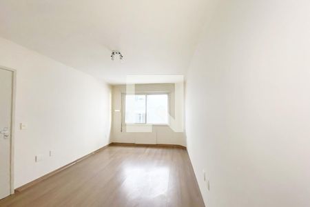 Quarto de apartamento para alugar com 1 quarto, 58m² em Ouro Branco, Novo Hamburgo