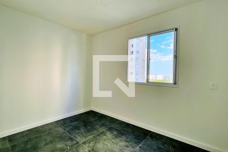 Quarto de apartamento à venda com 2 quartos, 48m² em Vila das Bandeiras, Guarulhos