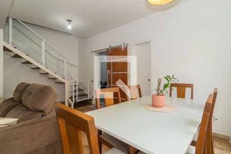 Sala de casa de condomínio para alugar com 3 quartos, 106m² em Vila Andrade, São Paulo