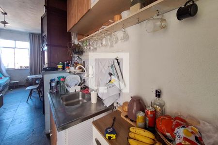 Cozinha de kitnet/studio à venda com 1 quarto, 25m² em Centro, Niterói