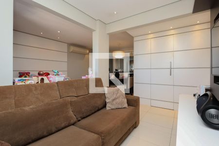 Sala de TV de apartamento à venda com 2 quartos, 76m² em Vila Guilherme, São Paulo