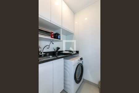 Cozinha de apartamento à venda com 1 quarto, 40m² em Vila Uberabinha, São Paulo