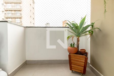 Sacada de apartamento à venda com 1 quarto, 40m² em Vila Uberabinha, São Paulo