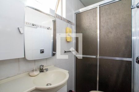 Banheiro da Suíte de apartamento à venda com 3 quartos, 76m² em Vila Tijuco, Guarulhos