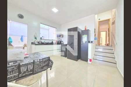 Cozinha americana de casa à venda com 3 quartos, 238m² em Lundcea, Lagoa Santa