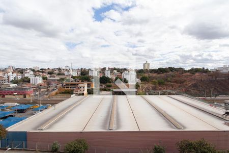 Vista da Sala de apartamento para alugar com 2 quartos, 48m² em Jardim Guanabara, Belo Horizonte