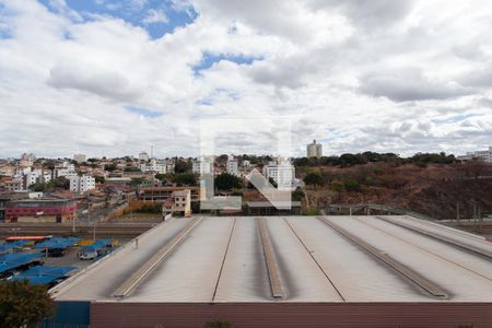 Vista da Suíte de apartamento para alugar com 2 quartos, 48m² em Jardim Guanabara, Belo Horizonte