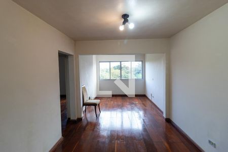 Sala  de apartamento à venda com 3 quartos, 68m² em Sitio Tapera, São Paulo