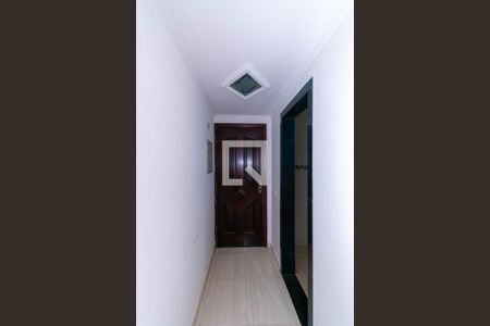 Hall de entrada de apartamento para alugar com 3 quartos, 71m² em Vila Bancária, São Paulo
