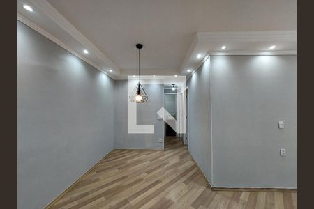 Sala de apartamento para alugar com 3 quartos, 65m² em Parque Alves de Lima, São Paulo