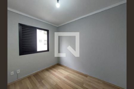 Quarto 1 de apartamento para alugar com 3 quartos, 65m² em Parque Alves de Lima, São Paulo