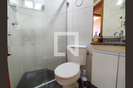 Banheiro de apartamento à venda com 2 quartos, 50m² em Nova Vista, Belo Horizonte