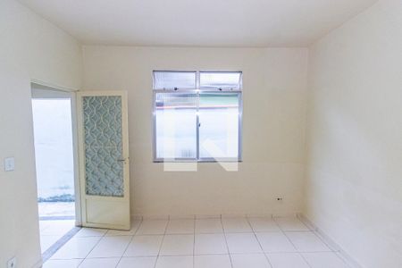 Sala de casa para alugar com 1 quarto, 100m² em Vaz Lobo, Rio de Janeiro