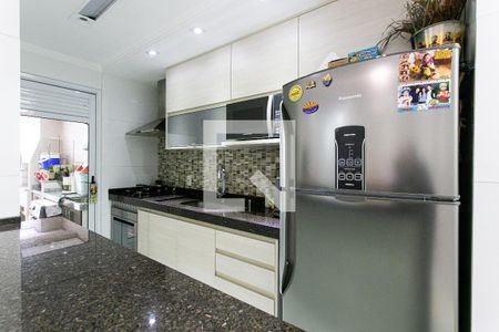 Cozinha de apartamento à venda com 3 quartos, 70m² em Chácara Seis de Outubro, São Paulo