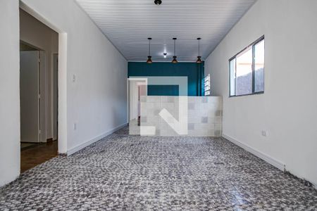 Sala de casa para alugar com 3 quartos, 140m² em Vila Industrial, Mogi das Cruzes