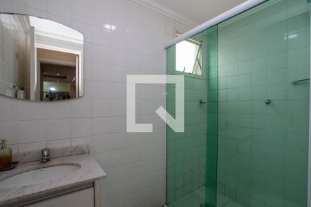 Banheiro da Suíte de apartamento à venda com 2 quartos, 55m² em Vila Endres, Guarulhos