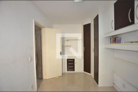 Quarto 1 de apartamento para alugar com 2 quartos, 65m² em Praça Seca, Rio de Janeiro