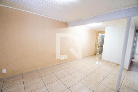 Sala de casa para alugar com 4 quartos, 90m² em Conjunto Z, Brasília