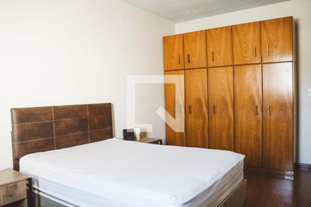 Quarto 2 de casa para alugar com 2 quartos, 130m² em Vila Bandeirantes, São Paulo