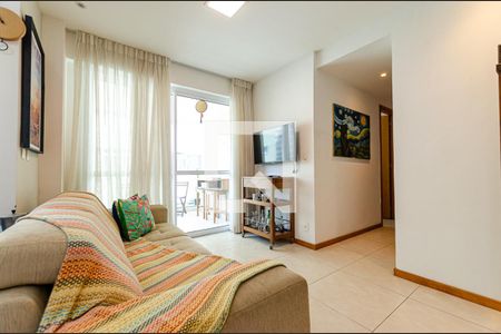 Sala de apartamento à venda com 3 quartos, 76m² em Santa Rosa, Niterói