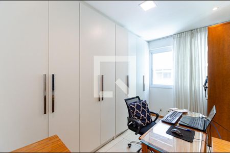 Quarto 1 de apartamento à venda com 3 quartos, 76m² em Santa Rosa, Niterói