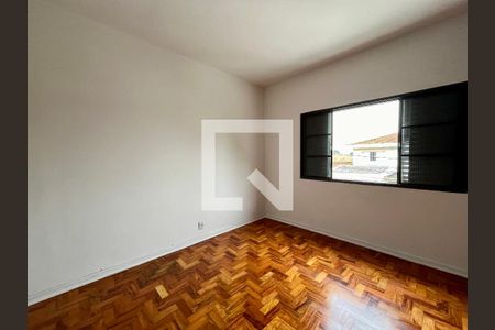 Quarto 1 de casa para alugar com 4 quartos, 120m² em Parque Jabaquara, São Paulo