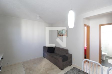 Sala de apartamento para alugar com 2 quartos, 50m² em Jardim Canaã, Uberlândia