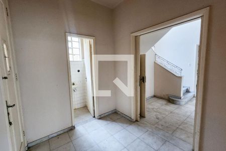 Hall  de casa para alugar com 5 quartos, 630m² em Laranjeiras, Rio de Janeiro