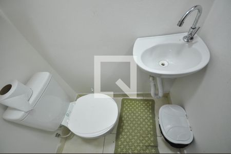 Lavabo de casa à venda com 3 quartos, 150m² em Vila Gustavo, São Paulo