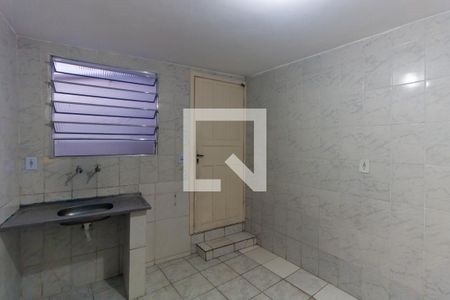 Cozinha de casa para alugar com 2 quartos, 55m² em Vila Fatima, São Paulo