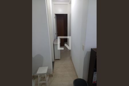 Corredor de apartamento para alugar com 2 quartos, 48m² em Vargem Pequena, Rio de Janeiro