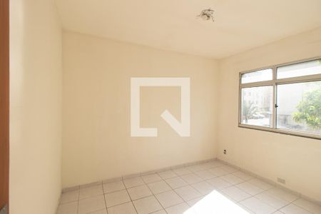 Quarto 1 de apartamento para alugar com 2 quartos, 35m² em Cosmos, Rio de Janeiro