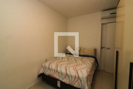 Quarto Suíte de apartamento à venda com 2 quartos, 59m² em Vila Nova, Porto Alegre