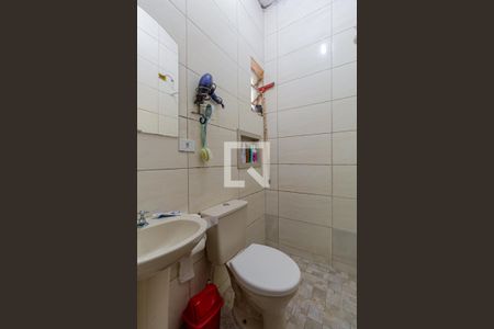 Banheiro Suíte  de casa para alugar com 3 quartos, 150m² em Jardim Gonzaga, São Paulo