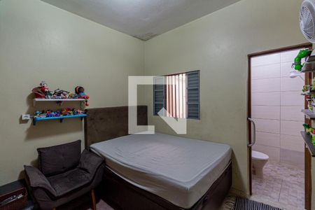 Suíte  de casa para alugar com 3 quartos, 150m² em Jardim Gonzaga, São Paulo