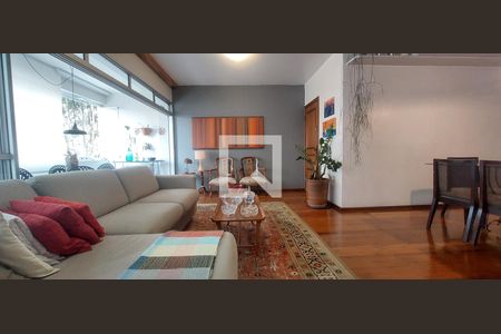 Sala de apartamento para alugar com 3 quartos, 160m² em Vila Bastos, Santo André