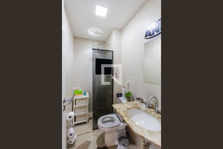 Banheiro Social  de apartamento para alugar com 1 quarto, 128m² em Campestre, Santo André